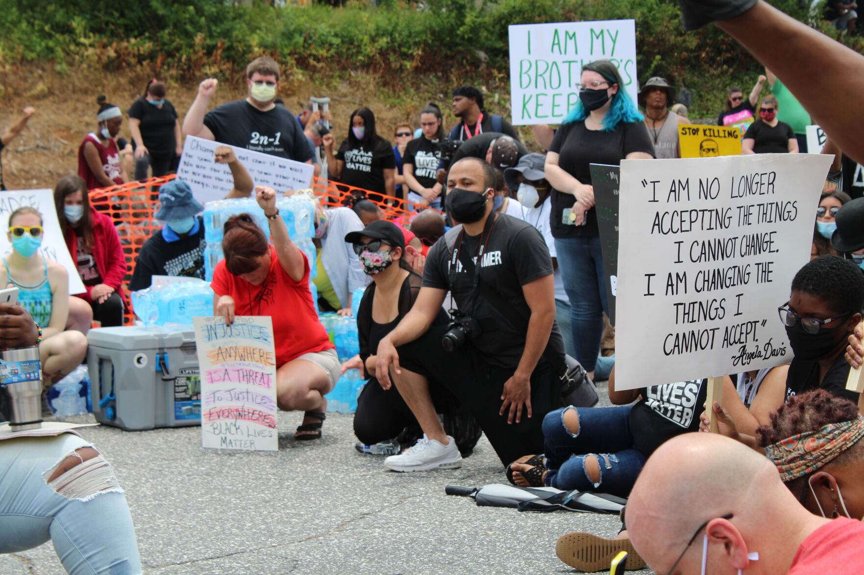 HKY demonstration (48).JPG